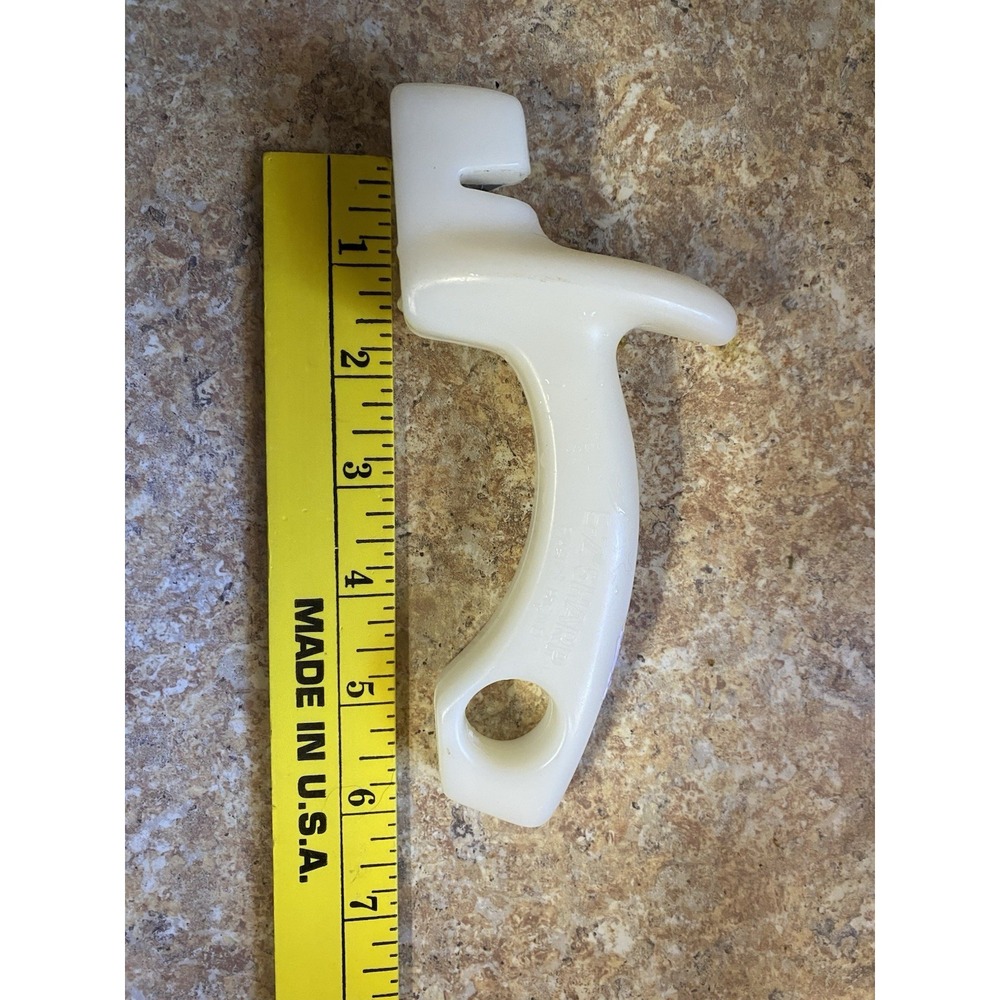 Vintage E-Z Sharp Kitchen Knife Sharpener Hand Held Pull Through White USA